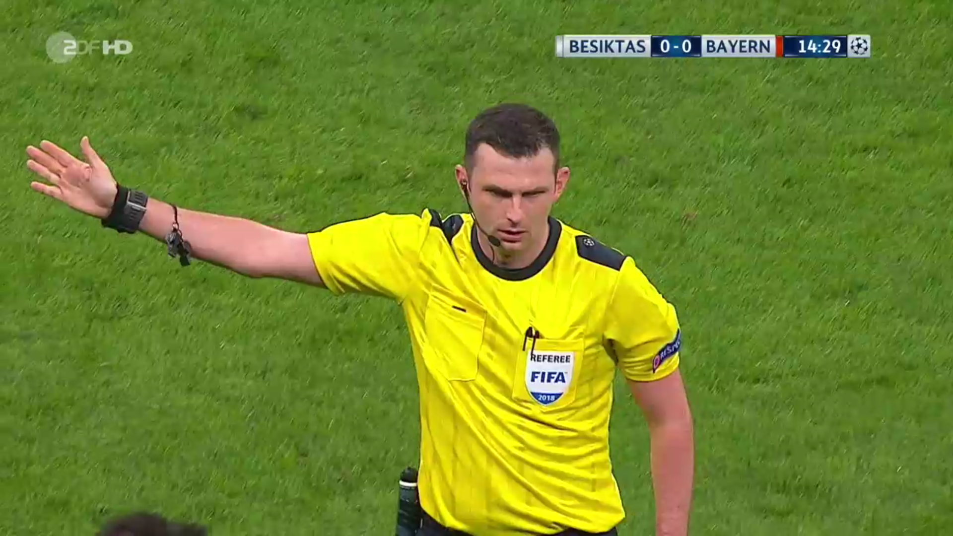 Champions League-Analyse mit Michael Oliver