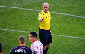 Read more about the article Video | Referee-Cam bei Testspiel in den USA