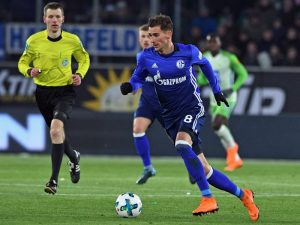Read more about the article Mit Video | Schalke festigt glücklich Platz zwei dank Eigentor