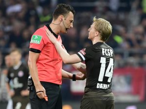 Read more about the article Pauli vs. HSV: Härtetest für „Jabbel“