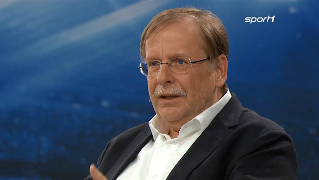 You are currently viewing Koch: „Quarantäne der Profis als mögliches Szenario“