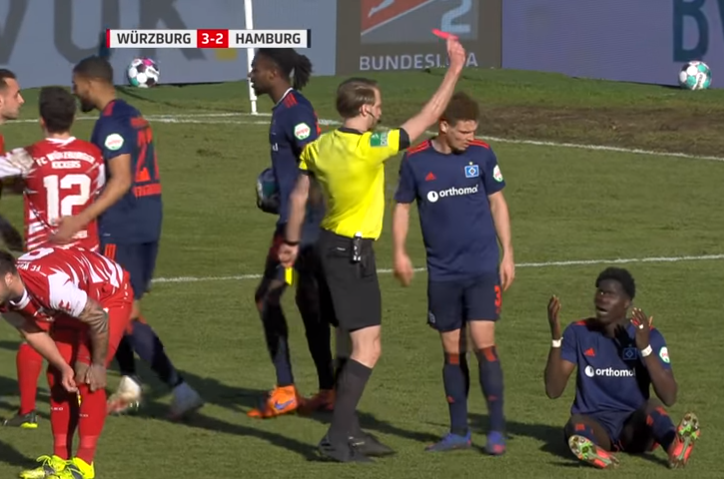 You are currently viewing Schiedsrichter im Mittelpunkt: Auswertung strittiger Szenen – 22. Spieltag | 2. Liga