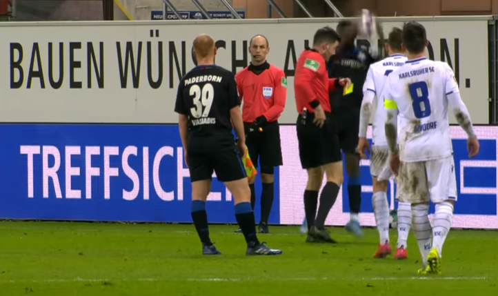 You are currently viewing Schiedsrichter im Mittelpunkt: Auswertung strittiger Szenen – 26. Spieltag | 2. Liga
