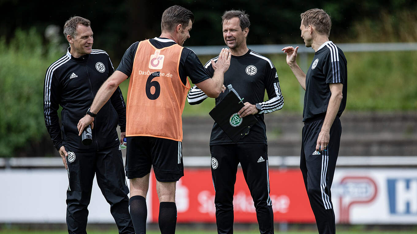 You are currently viewing DFB-Schiedsrichter starten ins Trainingslager