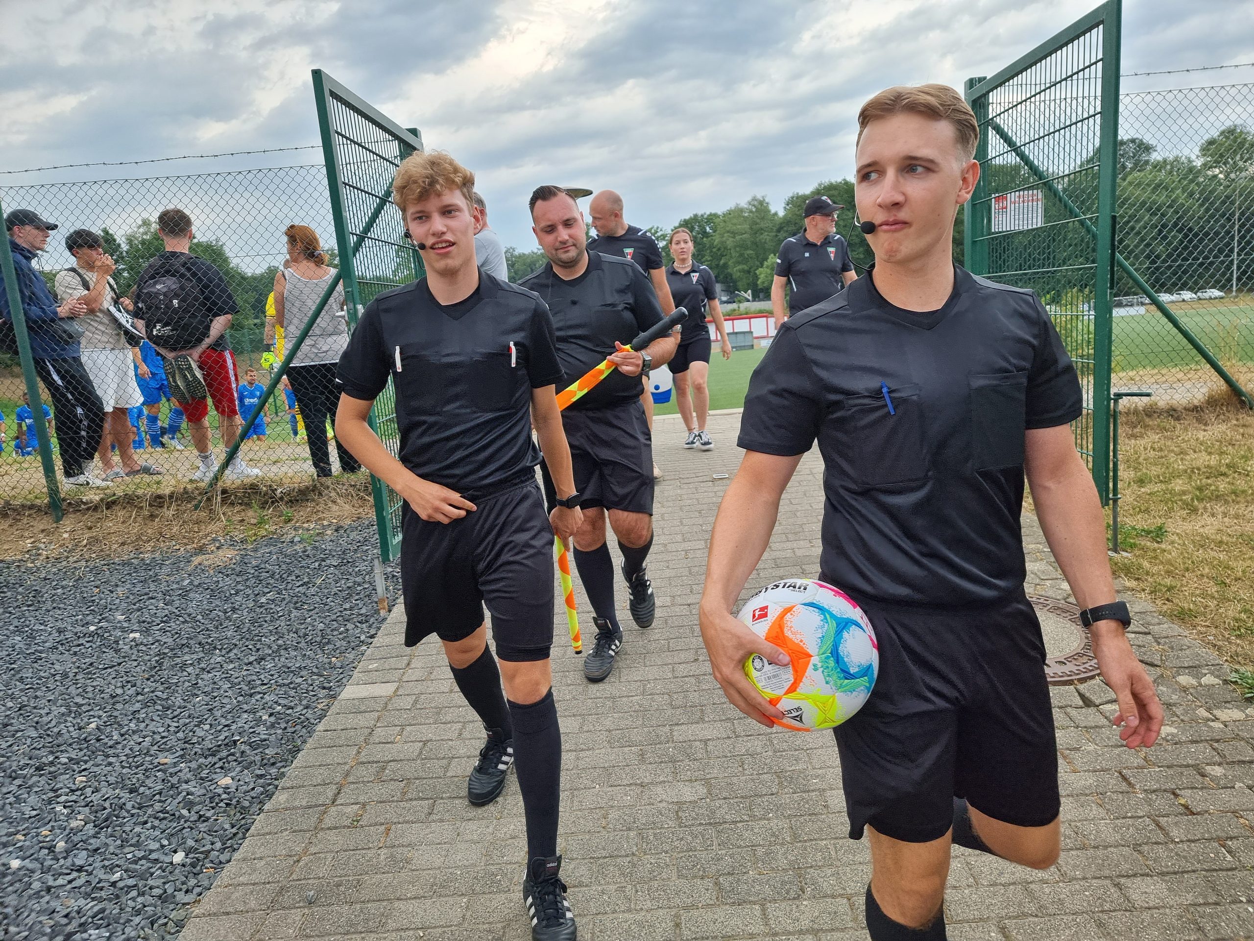 Read more about the article Freundschaftsspiel FC Wegberg-Beeck / 1. FC Monheim