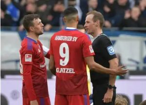 Read more about the article Schiedsrichter im Mittelpunkt: Auswertung strittiger Szenen – 24. Spieltag | 2. Liga
