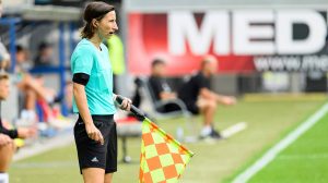 Read more about the article Frauen-WM 2023: Schiedsrichter sollen VAR-Entscheidungen per Mikrofon erklären