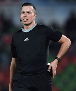 Mehr über den Artikel erfahren DFB-Schiedsrichter sind Arbeitnehmer
