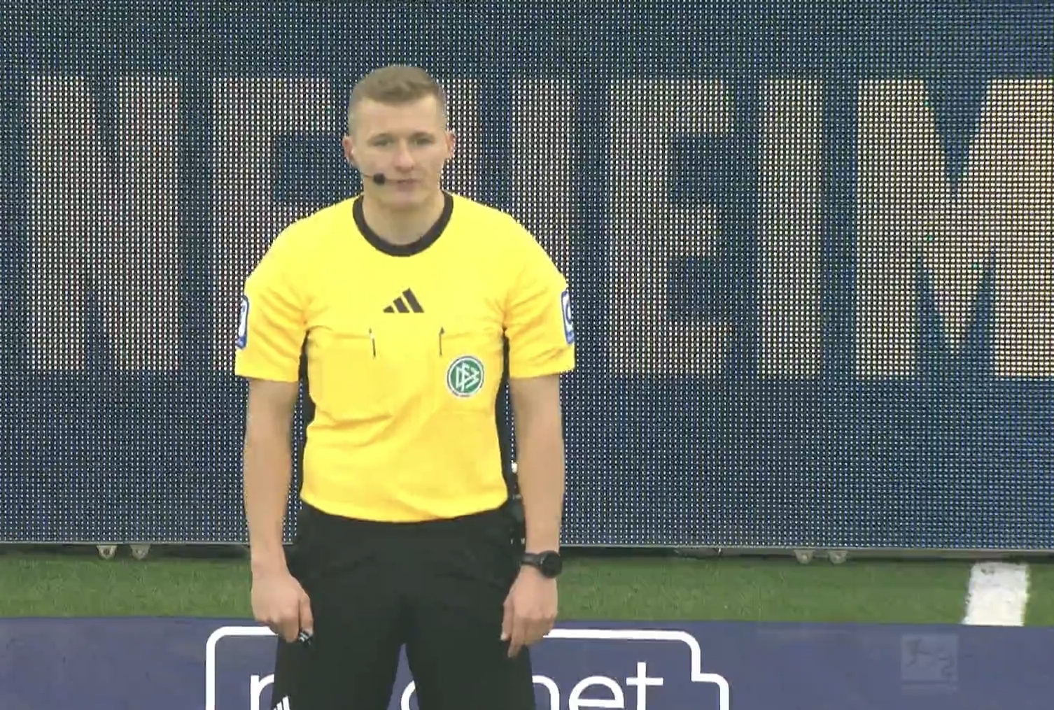 Du betrachtest gerade Schiedsrichter im Mittelpunkt: Auswertung strittiger Szenen – 16. Spieltag | 2. Liga