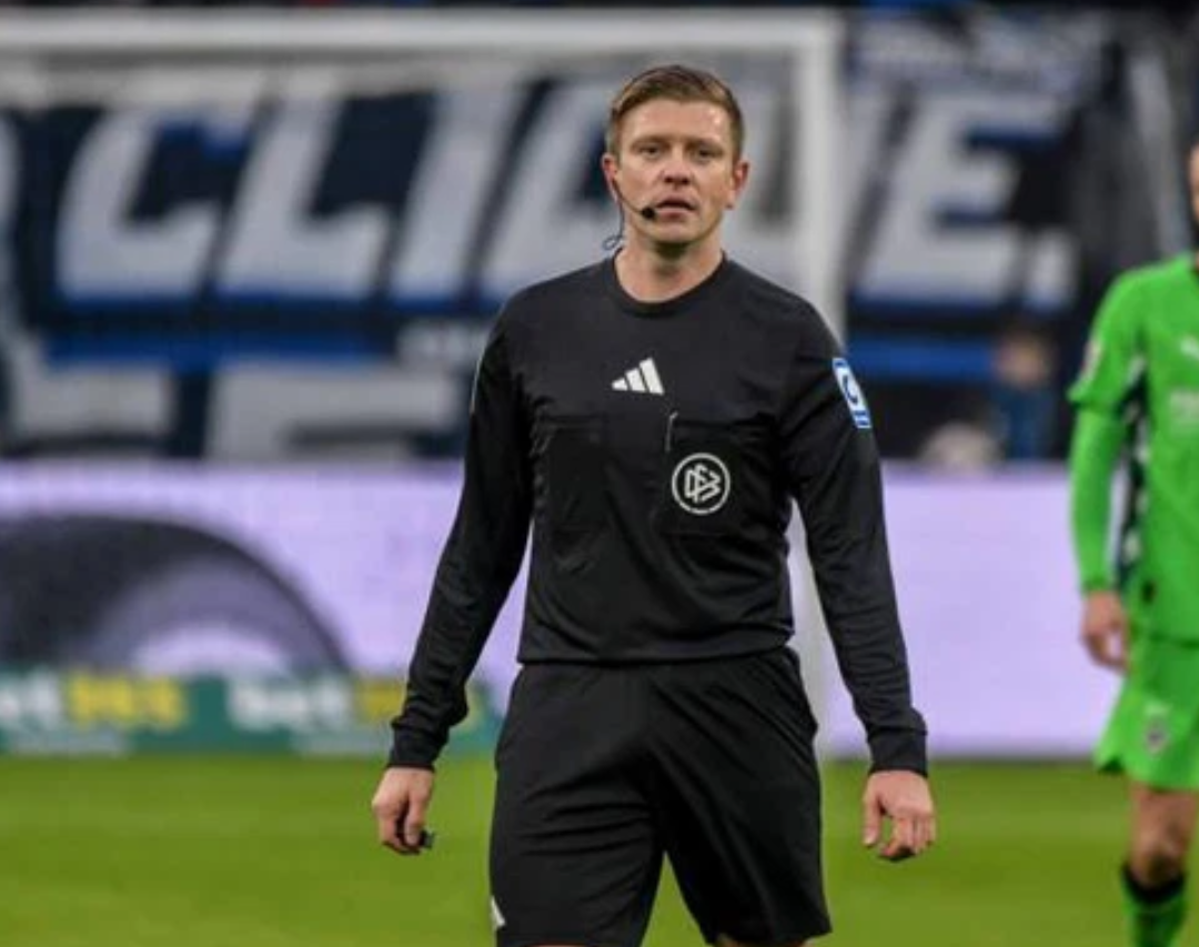 Du betrachtest gerade Schröder ist Schiedsrichter des Spieltags