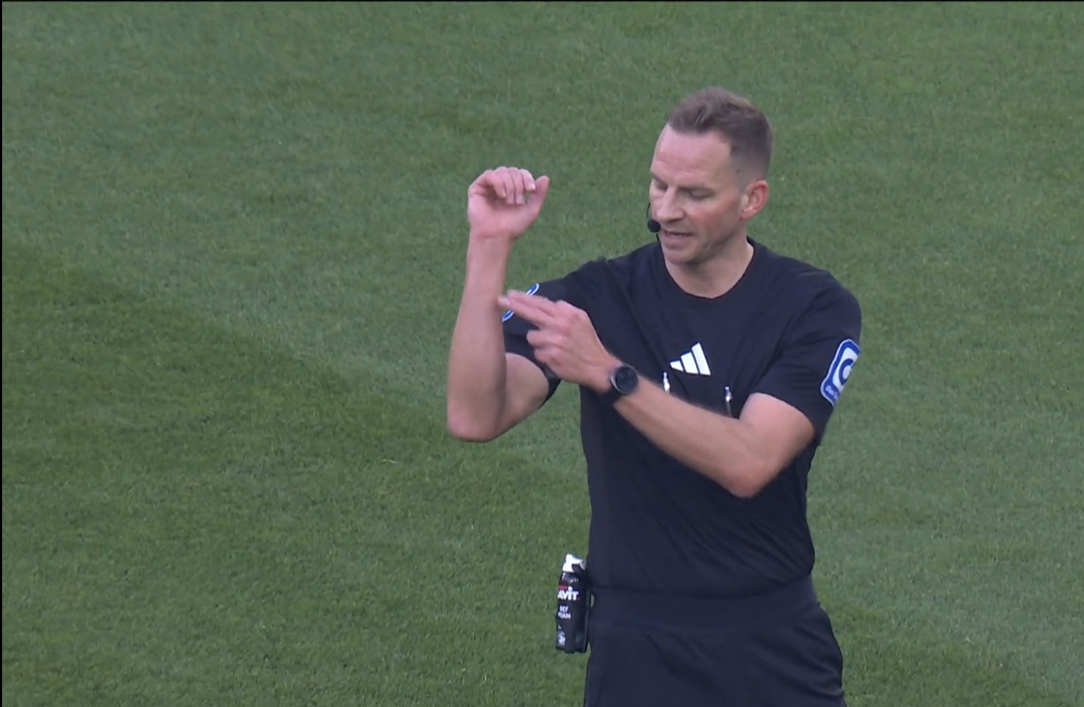 Mehr über den Artikel erfahren Zwei Handelfmeter im Fokus