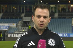 Mehr über den Artikel erfahren Haslberger erklärt sich: „Fühle mich mit der rote Karte wohl“