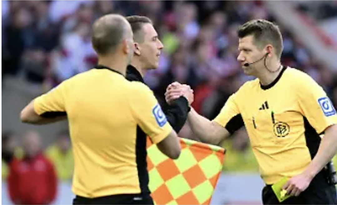 Du betrachtest gerade „Schwierigste Entscheidung“ – Schiedsrichter Patrick Ittrich hört auf