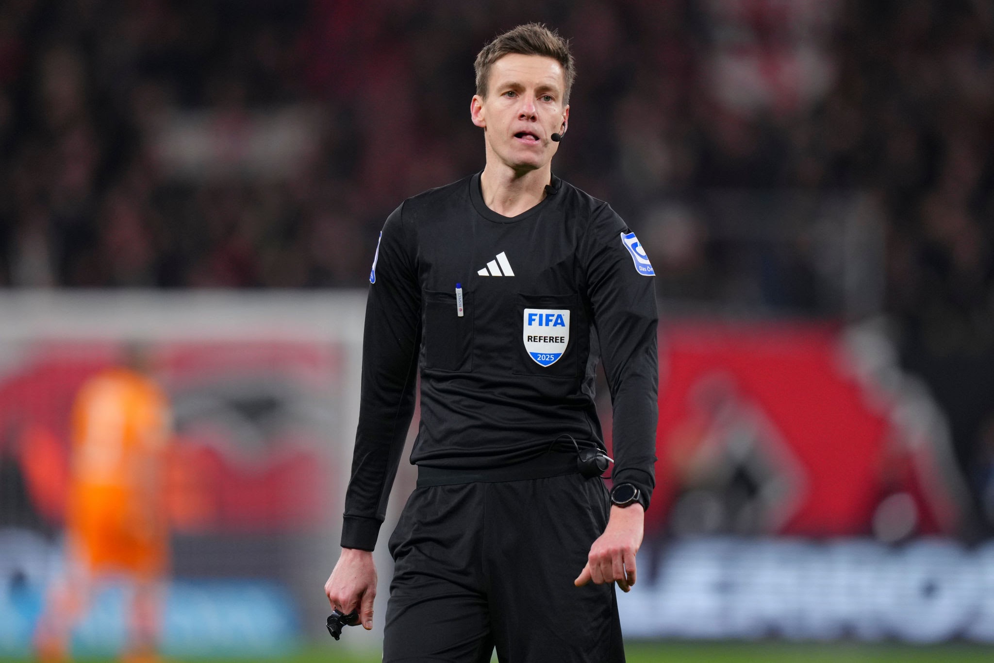 Mehr über den Artikel erfahren Siebert pfeift Achtelfinal-Rückspiel