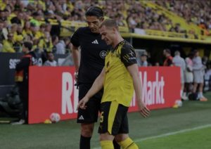 Mehr über den Artikel erfahren Schiedsrichter im Mittelpunkt: Auswertung strittiger Szenen – 29. Spieltag | Bundesliga