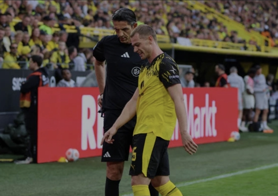 Mehr über den Artikel erfahren Schiedsrichter im Mittelpunkt: Auswertung strittiger Szenen – 29. Spieltag | Bundesliga