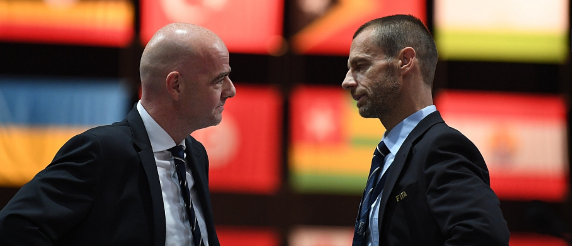 Mehr über den Artikel erfahren Drei Kontinentalverbände wollen FIFA-Präsident Infantino stürzen