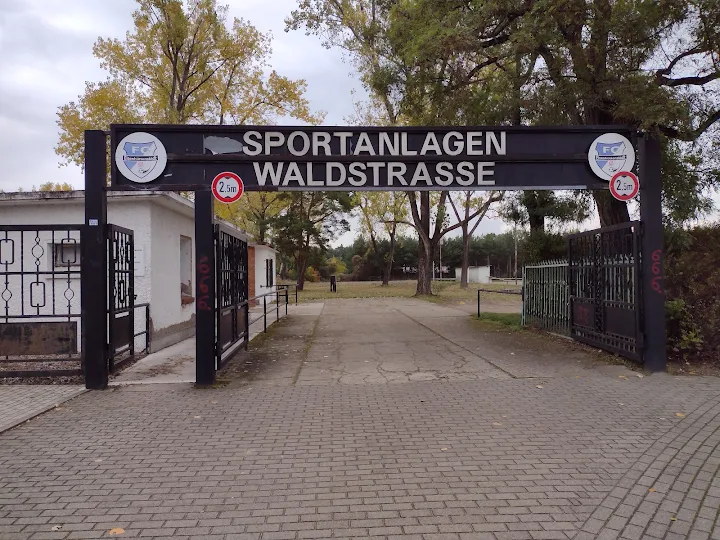 Du betrachtest gerade 16-jähriger Schiedsrichter bei Jugendspiel in Neuzelle angegriffen
