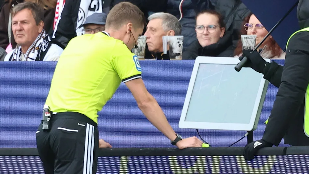 Mehr über den Artikel erfahren Ein rabenschwarzer Nachmittag für Florian Exner
