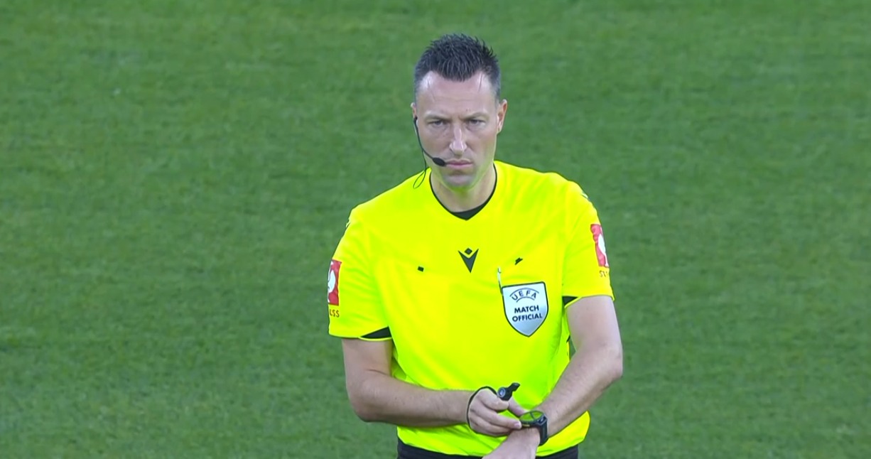 Du betrachtest gerade Jablonski bleibt beim englischen 7:0-Kantersieg nahezu unsichtbar