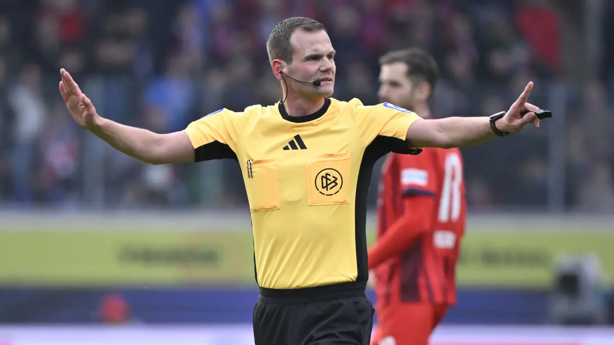 Mehr über den Artikel erfahren Braun leitet Ostduell zwischen Dresden und Magdeburg – Prigan beim Samstagabend-Topspiel